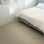 Gietvloer slaapkamer RAL 9010